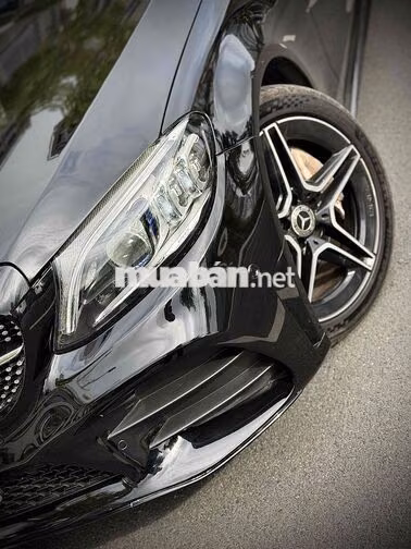 Mercedes-Benz C300 AMG 2020 Đen Tự động 9 cấp
