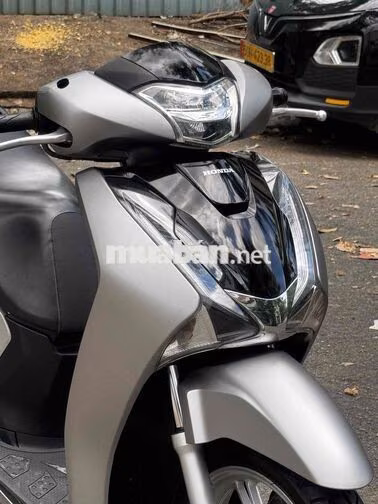 Honda SH 125i ABS cuối 2017 Bạc đen siêu đẹp