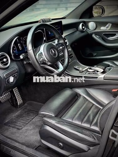 Mercedes-Benz C300 AMG 2020 Đen Tự động 9 cấp