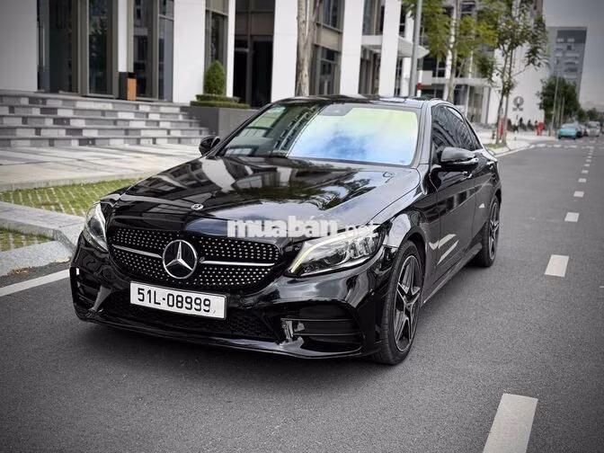 Mercedes-Benz C300 AMG 2020 Đen Tự động 9 cấp