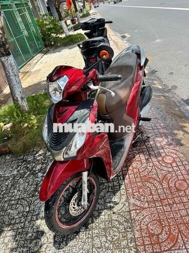 Honda Vision 2020 màu Đỏ