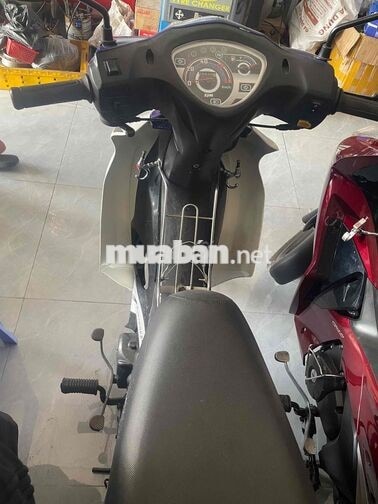 Xe số SYM Elegant 50 Xanh trắng Việt Nam