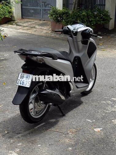 Honda SH 125i ABS cuối 2017 Bạc đen siêu đẹp