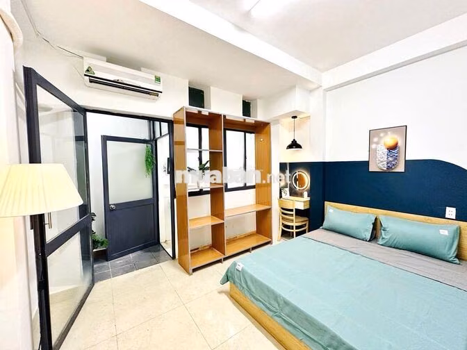 2PN FULL NỘI THẤT NGAY NGUYỄN GIA TRÍ GẦN UTH - HUTECH - HỒNG BÀNG