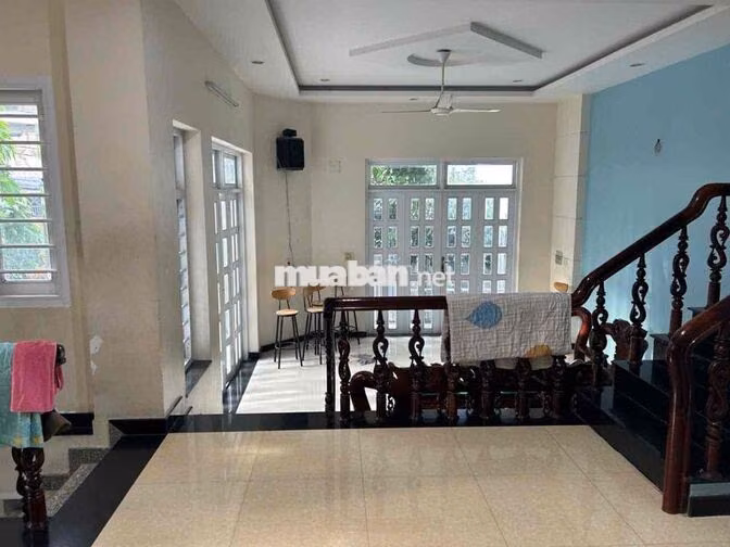 CHO THUÊ NHÀ CÓ HẦM ĐÚC LỮNG 3 LẦU