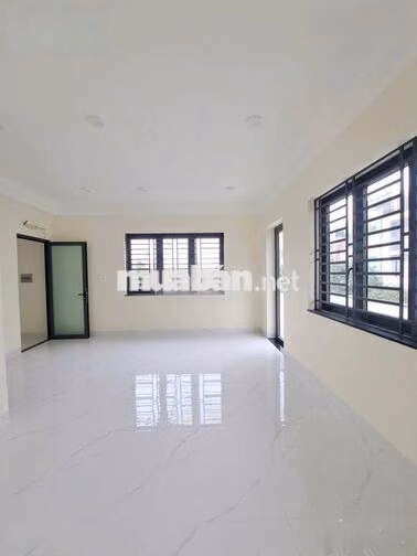 Cho thuê nhà mặt tiền 233/ Đặng Thùy Trâm, P.13, Quận Bình Thạnh