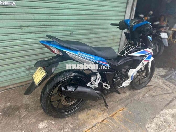 Honda Winner 2017 Xanh Trắng Đen
