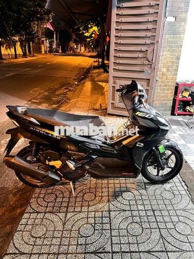 Honda Air Blade 160 ABS  máy zin odo 25.000 km