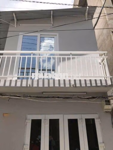 Cho thuê nhà nguyên căn.Đường Huỳnh Văn Bánh, Phường 11.Q. Phú Nhuận 