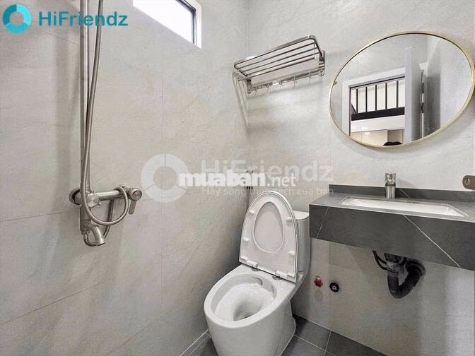 DUPLEX CỬA SỔ TRỜI – THANG MÁY