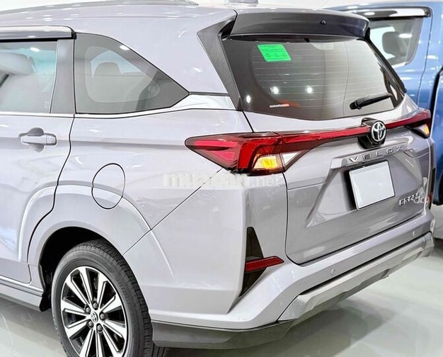 Toyota Veloz 2023 1.5CVT 59.000km xe zin đẹp keng