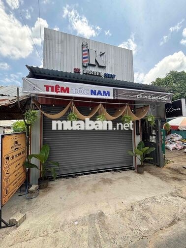 Sang tiệm tóc + tiệm cafe kinh doanh chung