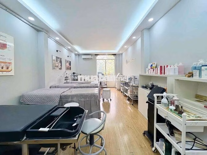 SIÊU PHẨM MẶT TIỀN 310Bis Trường Sa Phú Nhuận - 5 TẦNG - GIÁ 32 TRIỆU