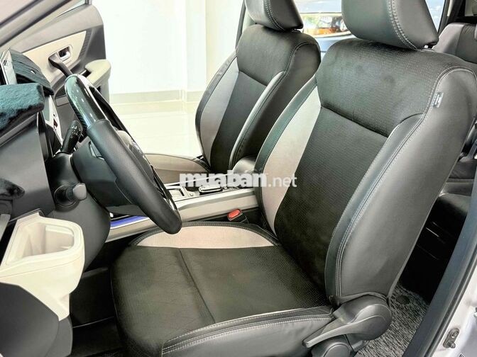 Toyota Veloz 2023 1.5CVT 59.000km xe zin đẹp keng
