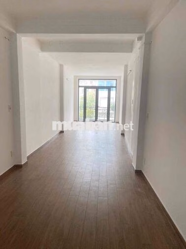 CHO THUÊ NHÀ MẶT TIỀN QUANG TRUNG P10 GÒ VẤP GẦN VINCOM