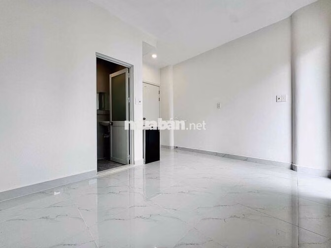 KHAI TRƯƠNG STUDIO BAN CÔNG MỚI XÂY THOÁNG MÁT ĐƯỜNG LỚN AN NINH CAO