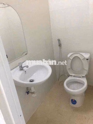 ✅CHO THUÊ NHÀ DT: 8mx20m 1TRỆT 1LỬNG QUẬN TÂN BÌNH