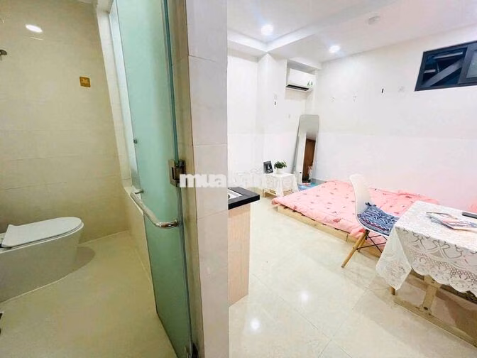 CHO THUÊ CHDV NGAY MT BÌNH THẠNH QUA QUẬN 1,3,10 THUẬN TIỆN VÀO Ở NGAY