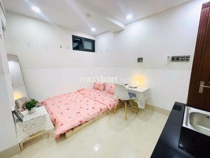CHO THUÊ CHDV NGAY MT BÌNH THẠNH QUA QUẬN 1,3,10 THUẬN TIỆN VÀO Ở NGAY