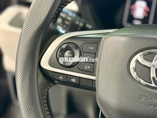 Toyota Veloz 2023 1.5CVT 59.000km xe zin đẹp keng