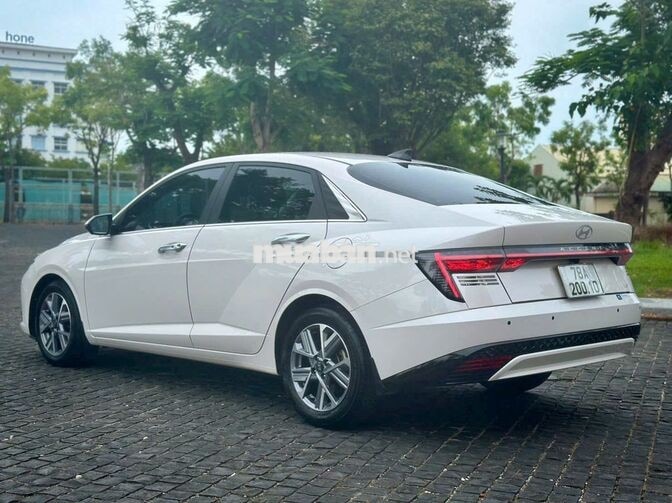 Hyundai Accent Premium 2024 Trắng