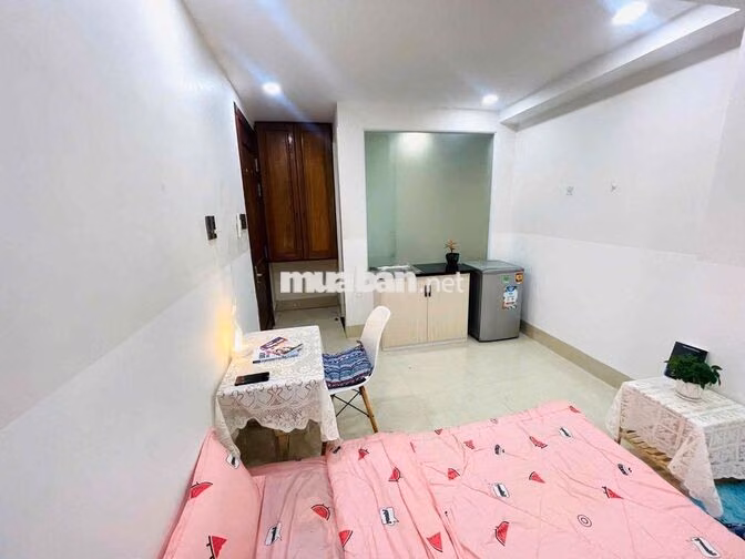CHO THUÊ CHDV NGAY MT BÌNH THẠNH QUA QUẬN 1,3,10 THUẬN TIỆN VÀO Ở NGAY