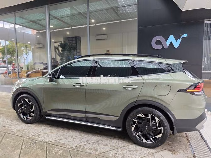 Kia Sportage Xanh rêu 5 chỗ