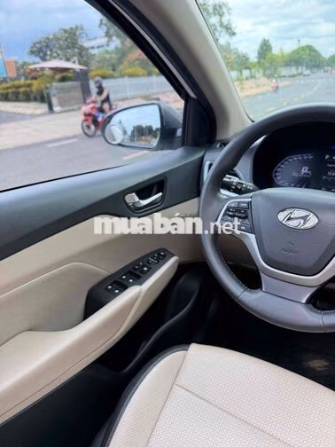 Hyundai Accent 2021 ATH bản Full Trắng 46.000km
