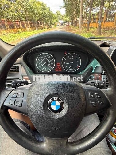 BMW X5 Đen