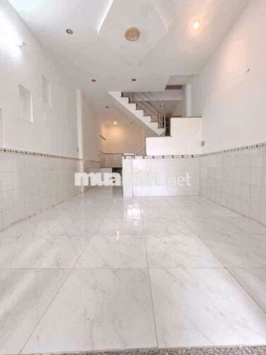 Bán nhà hẻm xe hơi đỗ cửa 2pn2wc khu đồng bộ cao tầng
