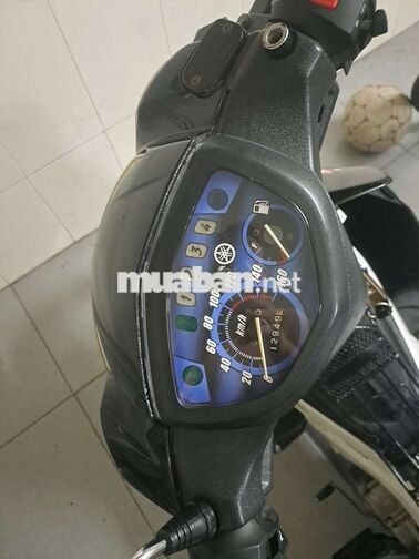 Yamaha Sirius Trắng đen 13000 km