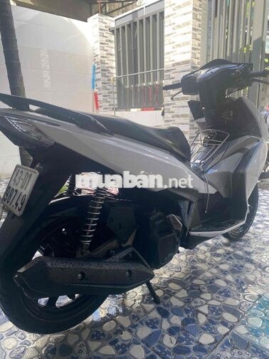 Honda Air Blade Trắng bạc Việt Nam