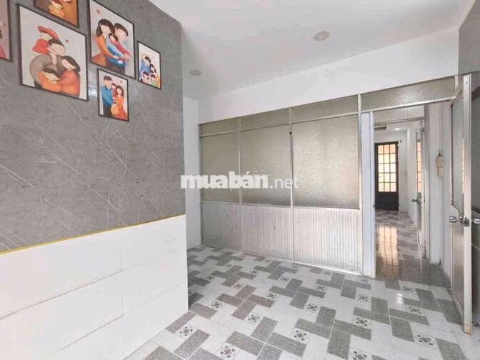 Bán nhà hẻm xe hơi đỗ cửa 2pn2wc khu đồng bộ cao tầng