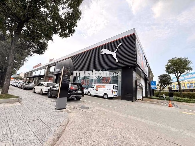 Bán nhà 70m2 hẻm xe hơi nở hậu 6,6m đối diện vincom Quang Trung