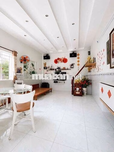 Bán nhà căn góc 2pn2wc ngay ngã tư lê đức thọ + nguyễn oanh căn góc