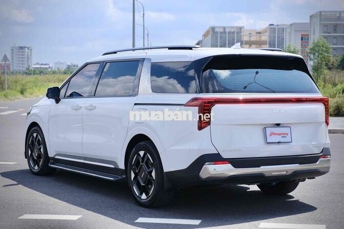 Kia Carnival Signature 2024 máy dầu  Form 2025