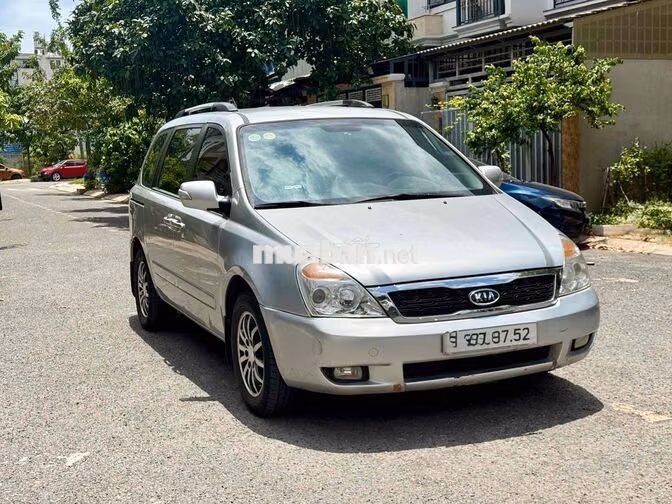 🚘Kia Carnival 8 chỗ số Tự động, nhập Hàn Quốc
