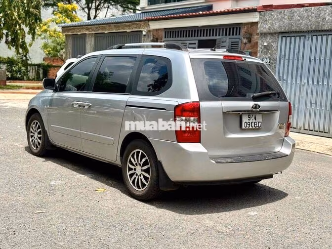🚘Kia Carnival 8 chỗ số Tự động, nhập Hàn Quốc