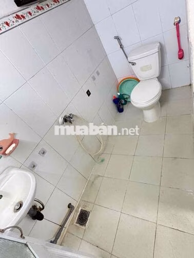 PHÒNG CÓ GÁC - MÁY LẠNH - THANG MÁY