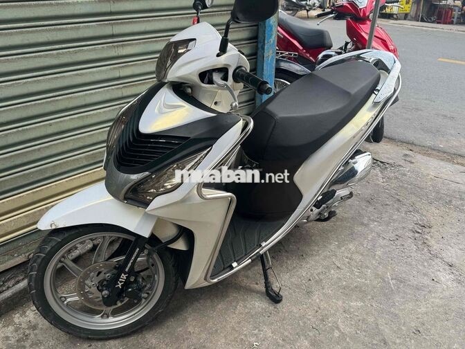 Honda Vision 2015 Trắng