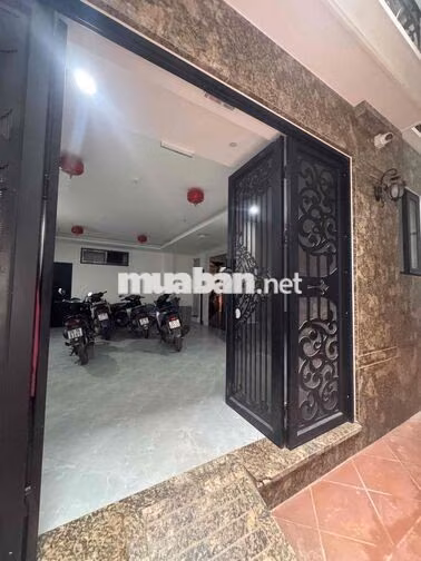 Ở Luôn- TOÀ MỚI – GẦN NGOẠI THƯƠNG • NGOẠI GIAO • ĐH LUẬT•   ĐH GIAO T