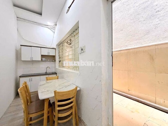 Cho Thuê 2PN 1PK 50m2 Full NT_5ng3xe Ngay Mặt Tiền Lê Hồng Phong Q10