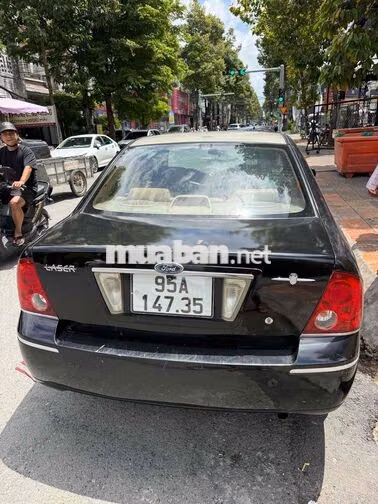 Ford Laser 2004 Đen 5 chỗ