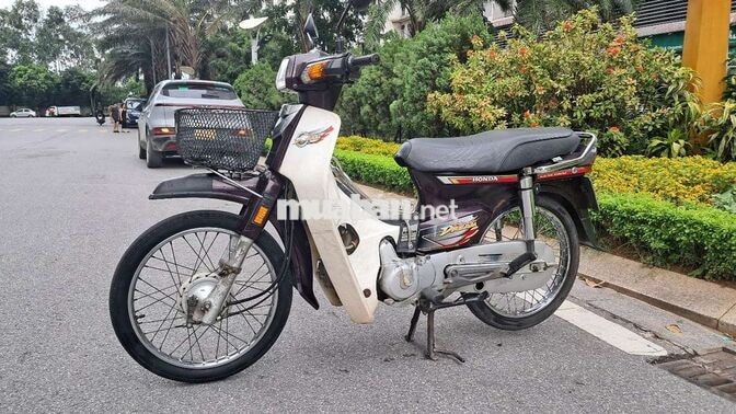 Honda Dream 2009 Nâu