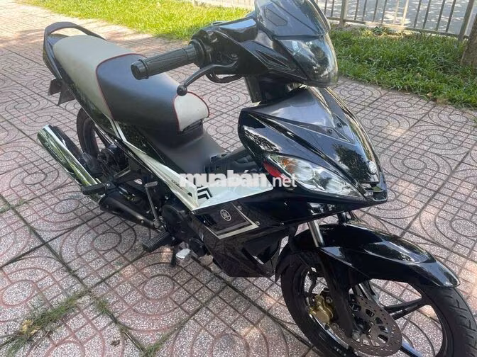 Yamaha Exciter 135 1s9a Đen trắng xuống áo