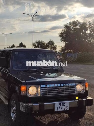 Mitsubishi Pajero MK1 - chính chủ - 7 chỗ ngồi