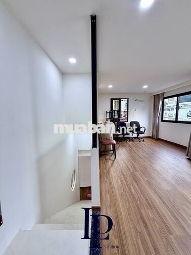 CHO THUÊ MẶT BẰNG HUỲNH VĂN BÁNH. DIỆN TÍCH 140m2. GIÁ CHỈ 40TR/THÁNG