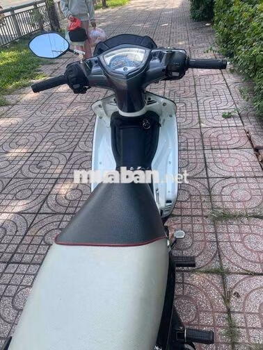 Yamaha Exciter 135 1s9a Đen trắng xuống áo