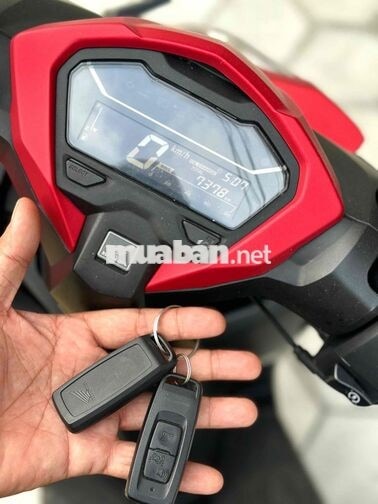 Honda Vario SMK 2024 Đỏ 7378 km