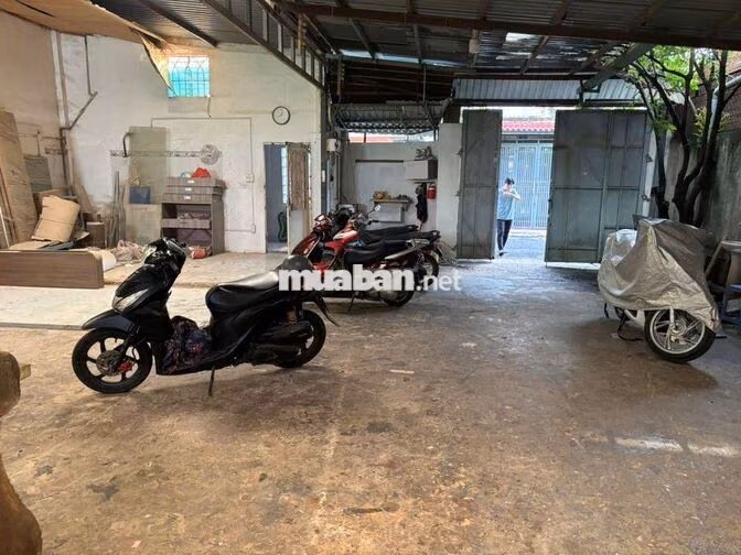CHO THUÊ KHO XƯỞNG 11×20M – XUÂN THỚI THƯỞNG - HOCMON - GIÁ: 10 TRIỆU